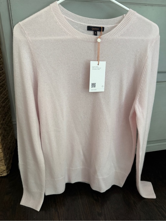 Quince Sweaters - Quince Women's Crewneck Sweater in Light Pink